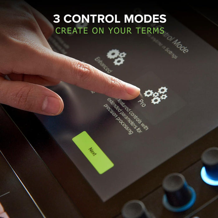 Mackie DLZ Creator Adaptive Digital Mixer for Podcasting, Streaming and YouTube with User Modes, Mix Agent Technology, Auto Mix, Onyx80 Mic Preamps