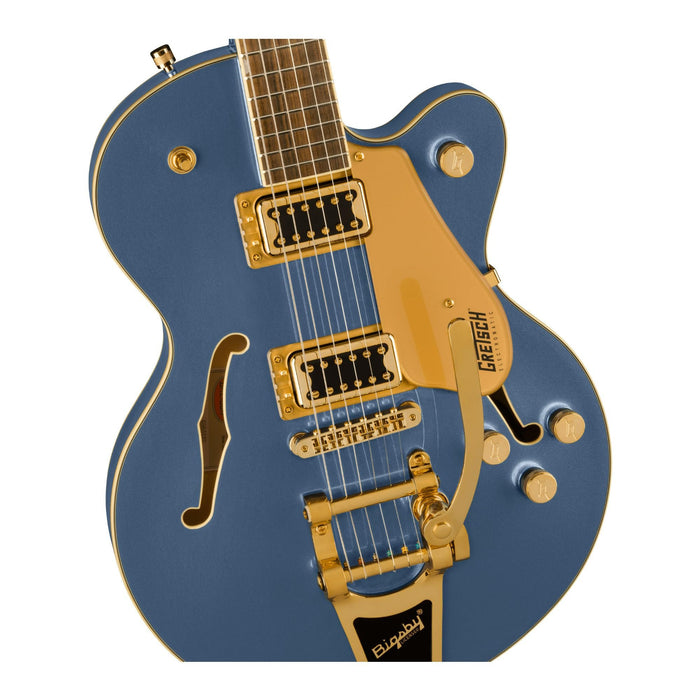 Gretsch G5655TG Electromatic Center Block Jr. Single-Cut Small-Sized Body 6-String Guitar with Laurel Fingerboard, Bigsby and Gold Hardware - Cerulean Smoke (250-9700-566)