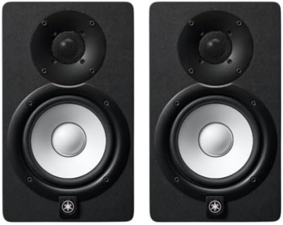 YAMAHA HS5 2-Way 70W Bass Reflex Bi-Amplified Studio Monitor (2-Pack) Bundle (2 Items)