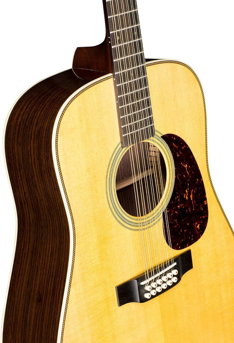 Martin Guitar Standard Series Acoustic Guitars, Hand-Built Martin Guitars with Authentic Wood