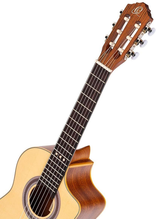 Ortega Guitars Requinto Series 6 String Acoustic Guitar, Right, Spruce, 22 Zoll (RQ25)