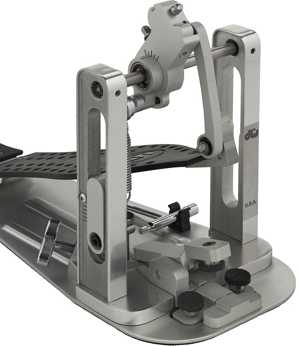 DW Series Colorboard Machined Direct Drive w/Bag, Graphite Edition Bass Drum Pedal (DWCPMDDBK)