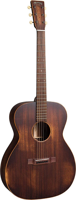 Martin Guitar 000-15M with Gig Bag, Acoustic Guitar for the Working Musician, Mahogany Construction, Satin Finish, 000-14 Fret, and Low Oval Neck Shape