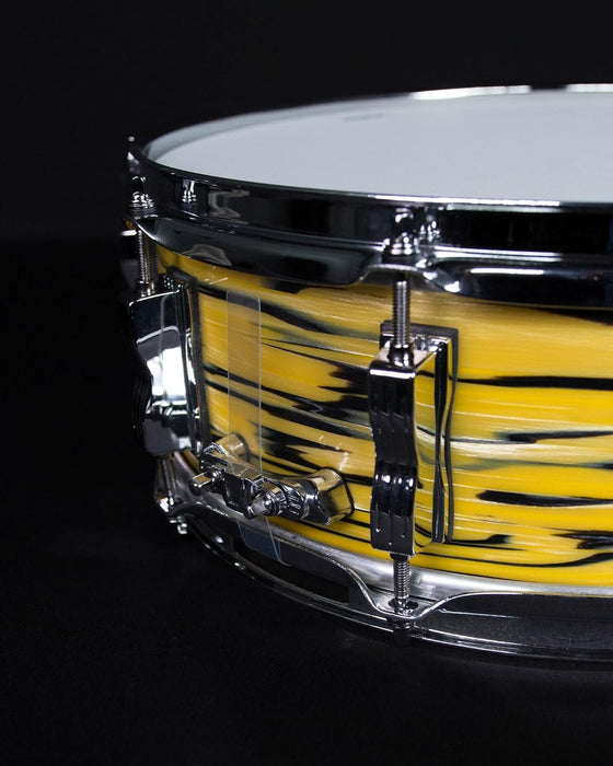 Ludwig Classic Maple Snare Drum - 5 inches x 14 inches, Lemon Oyster