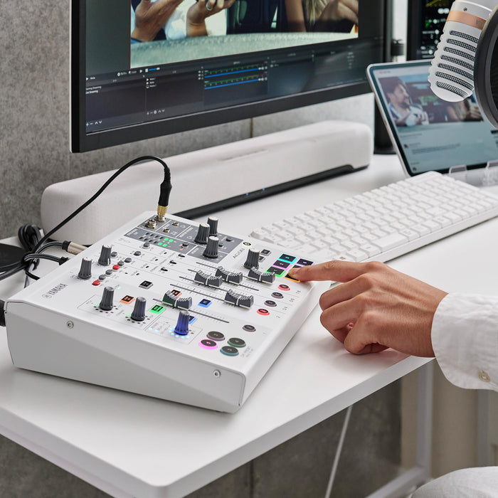 Yamaha 6-Channel Live Streaming Loopback Mixer/USB Interface