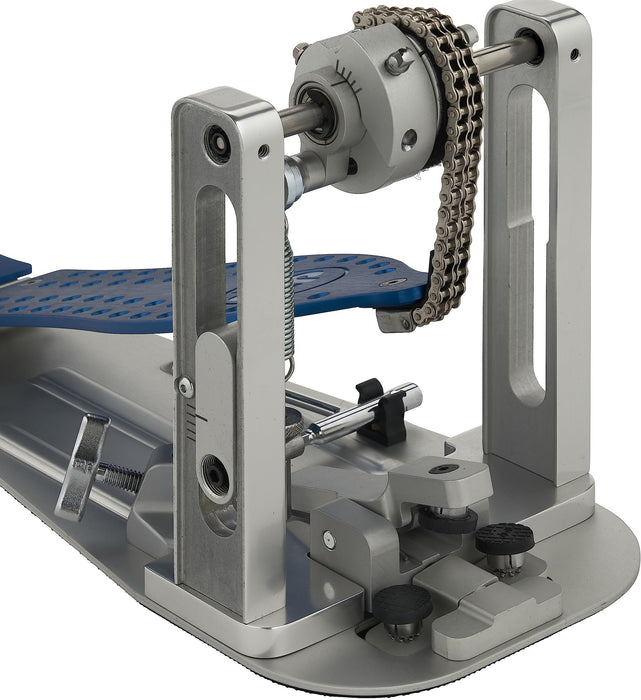 DW Series Colorboard Machined Chain Drive w/Bag, Cobalt Edition Bass Drum Pedal (DWCPMCDBL)