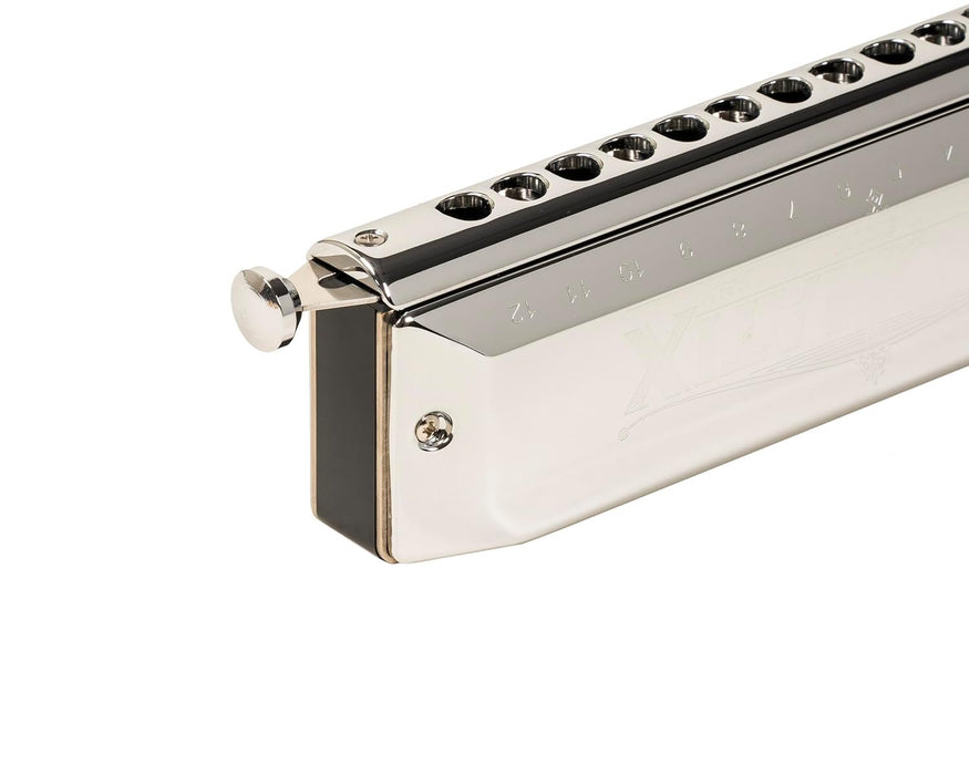 Suzuki SCX-56 Chromatix 14-Hole Chromatic Harmonica Key of C